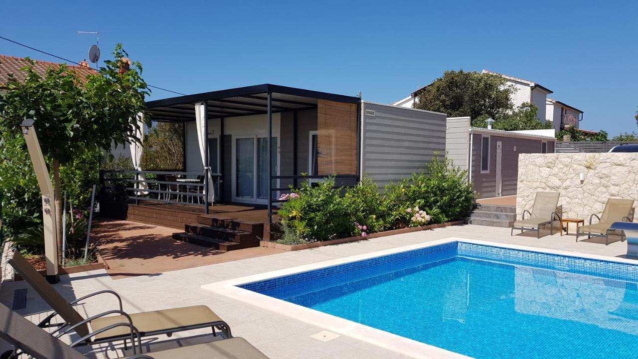 Mobile Homes Suha Punta Kampor Dış mekan fotoğraf